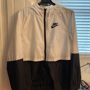Nike windbreaker